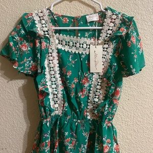 NWT blouse size s